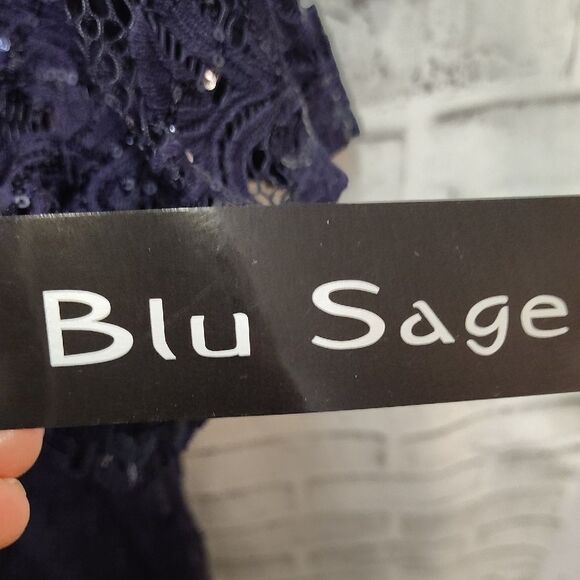 Blu Sage Blue Sequin Bell Sleeve Sheath Dress - Picture 2 of 3